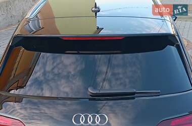 Внедорожник / Кроссовер Audi e-tron 2023 в 