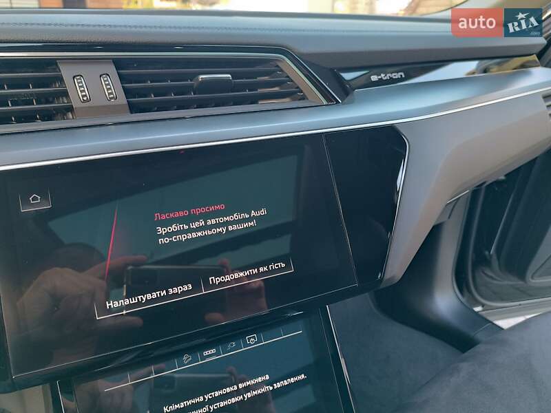 Внедорожник / Кроссовер Audi e-tron 2023 в Дрогобыче фото 50 Внедорожник / Кроссовер Audi e-tron 2023 в Дрогобыче