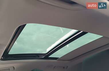 Внедорожник / Кроссовер Audi e-tron 2023 в 