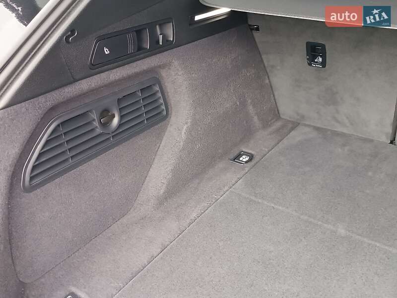 Внедорожник / Кроссовер Audi e-tron 2023 в Дрогобыче фото 79 Внедорожник / Кроссовер Audi e-tron 2023 в Дрогобыче