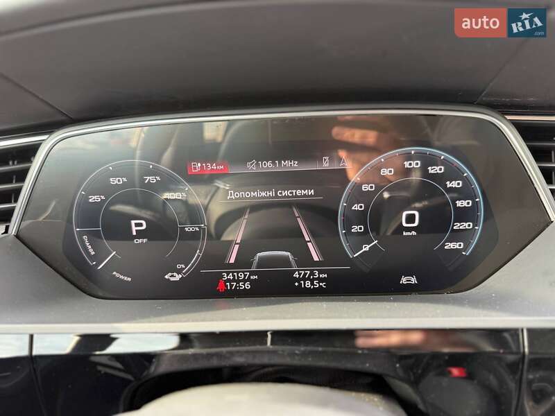 Позашляховик / Кросовер Audi e-tron 2021 в Тернополі