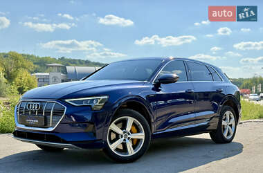 Позашляховик / Кросовер Audi e-tron 2020 в Дніпрі