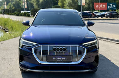 Позашляховик / Кросовер Audi e-tron 2020 в 