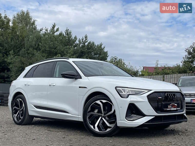 Audi e-tron 2022