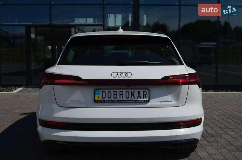 Позашляховик / Кросовер Audi e-tron 2020 в Львові