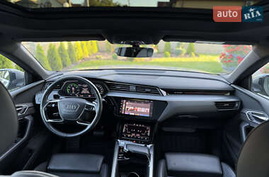 Внедорожник / Кроссовер Audi e-tron 2019 в 