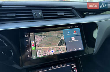 Внедорожник / Кроссовер Audi e-tron 2019 в 