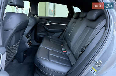 Внедорожник / Кроссовер Audi e-tron 2019 в 