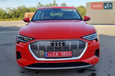 Внедорожник / Кроссовер Audi e-tron 2021 в 