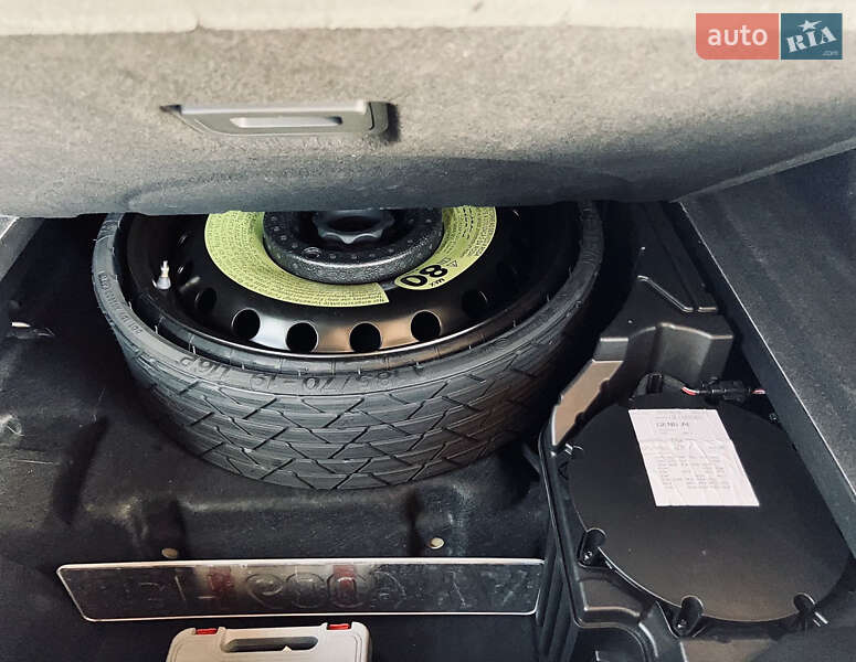 Внедорожник / Кроссовер Audi e-tron 2020 в Одессе