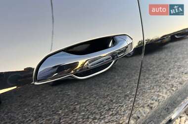 Внедорожник / Кроссовер Audi e-tron 2020 в 