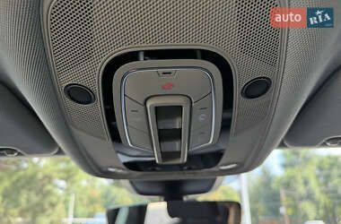Внедорожник / Кроссовер Audi e-tron 2023 в 
