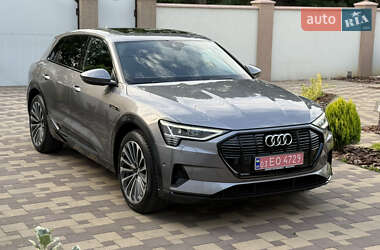 Позашляховик / Кросовер Audi e-tron 2020 в 