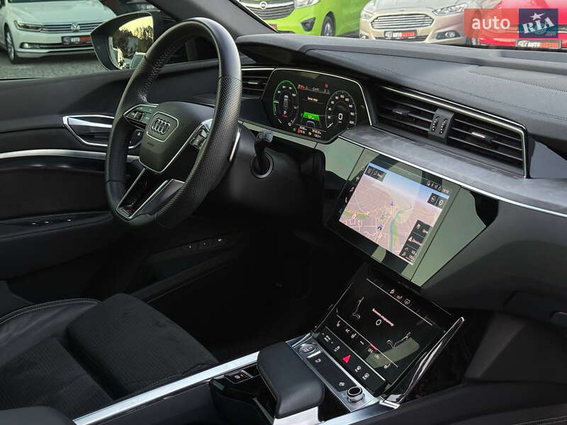 Позашляховик / Кросовер Audi e-tron 2020 в Харкові