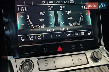 Внедорожник / Кроссовер Audi e-tron 2021 в 