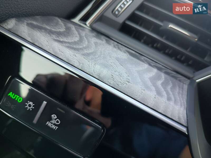 Внедорожник / Кроссовер Audi e-tron 2021 в Киеве фото 42 Внедорожник / Кроссовер Audi e-tron 2021 в Киеве