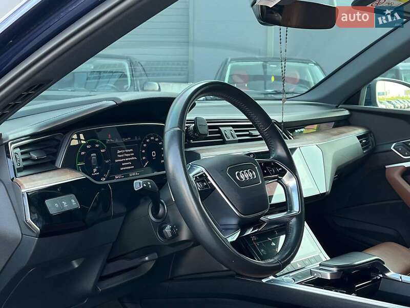 Внедорожник / Кроссовер Audi e-tron 2020 в Львове