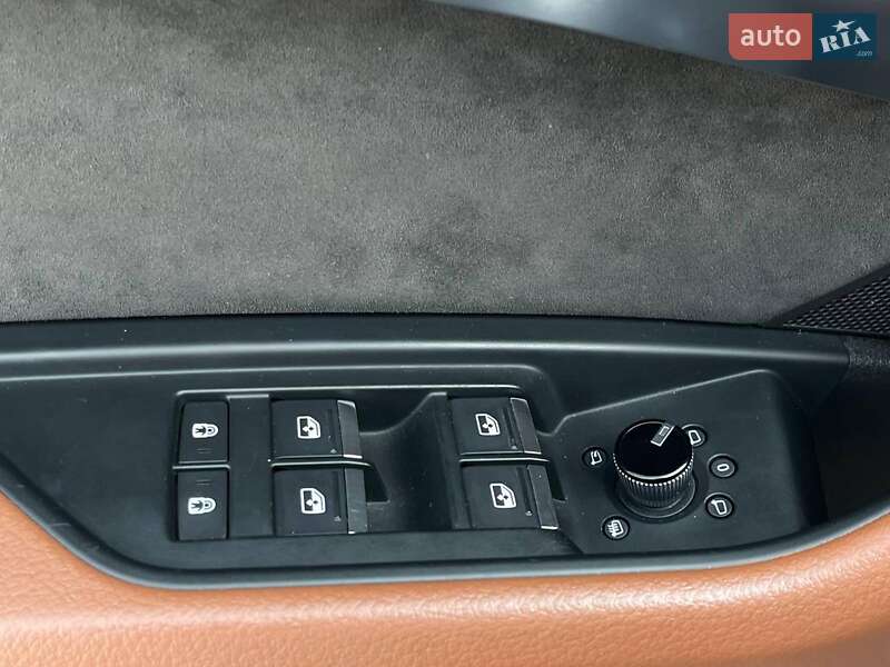 Внедорожник / Кроссовер Audi e-tron 2020 в Львове