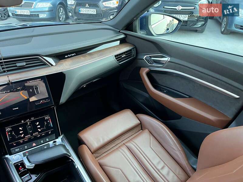 Внедорожник / Кроссовер Audi e-tron 2020 в Львове