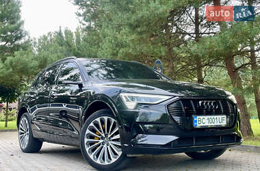 Внедорожник / Кроссовер Audi e-tron 2019 в 