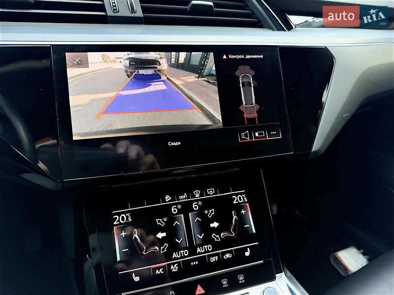 Внедорожник / Кроссовер Audi e-tron 2019 в Киеве