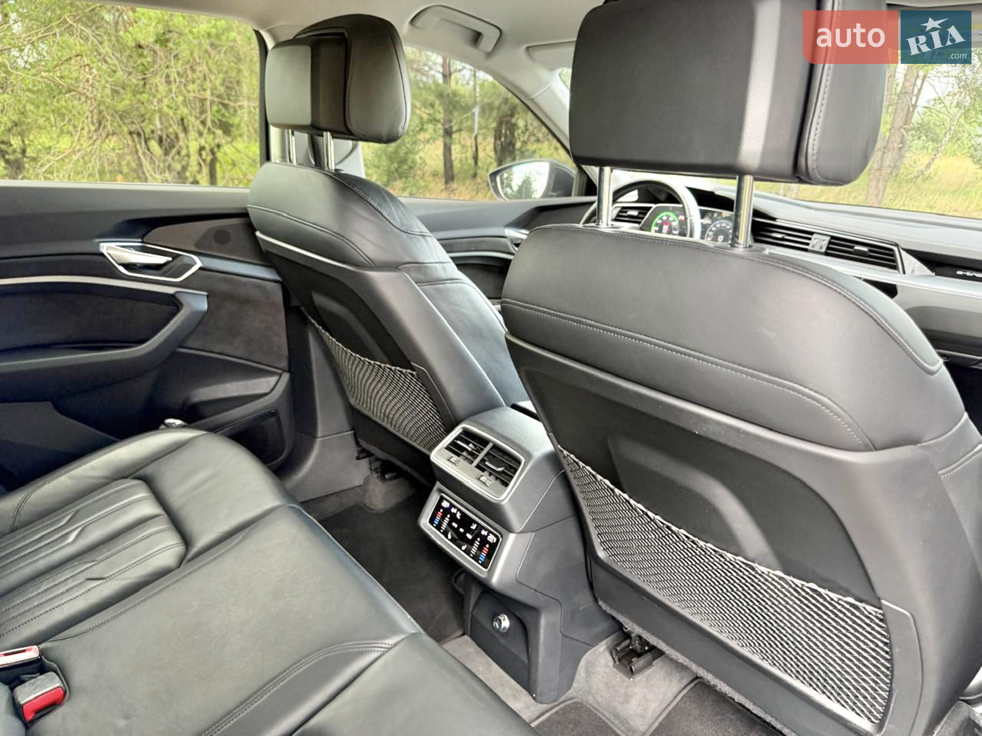 2019 Audi e-tron - мініатюра 30