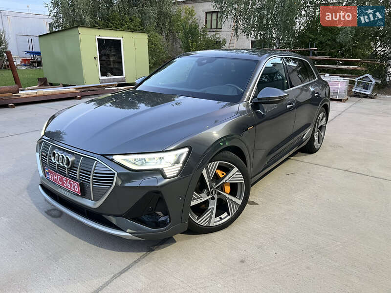 Внедорожник / Кроссовер Audi e-tron 2022 в Ровно фото 5 Внедорожник / Кроссовер Audi e-tron 2022 в Ровно