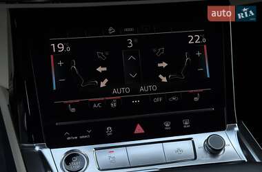 Внедорожник / Кроссовер Audi e-tron 2021 в 