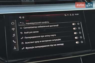 Внедорожник / Кроссовер Audi e-tron 2021 в 