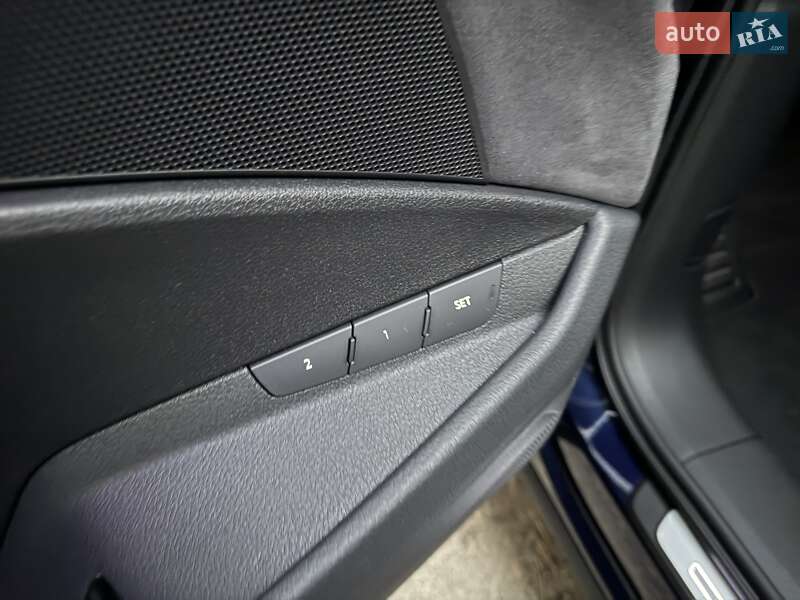 Внедорожник / Кроссовер Audi e-tron 2022 в Киеве