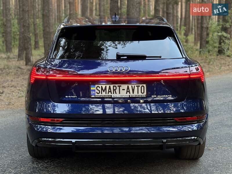 Внедорожник / Кроссовер Audi e-tron 2022 в Киеве