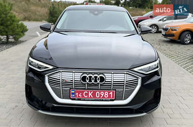 Внедорожник / Кроссовер Audi e-tron 2023 в 