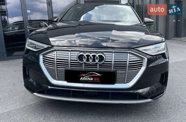 Позашляховик / Кросовер Audi e-tron 2020 в 