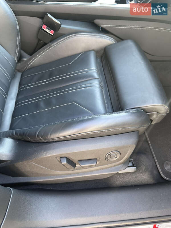 Внедорожник / Кроссовер Audi e-tron 2019 в Дрогобыче