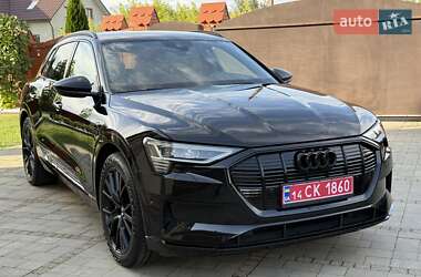 Позашляховик / Кросовер Audi e-tron 2019 в 