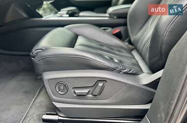 Внедорожник / Кроссовер Audi e-tron 2021 в 