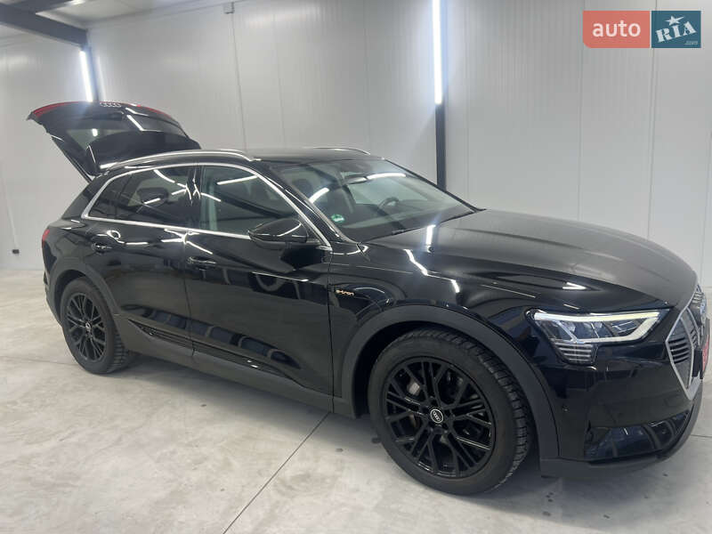Позашляховик / Кросовер Audi e-tron 2020 в Львові
