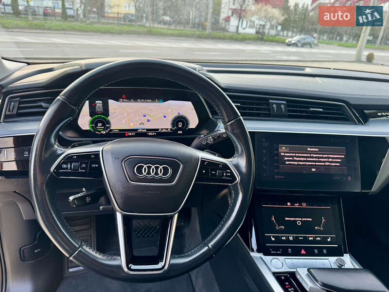 Внедорожник / Кроссовер Audi e-tron 2020 в Ивано-Франковске