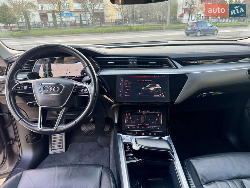 Внедорожник / Кроссовер Audi e-tron 2020 в Ивано-Франковске