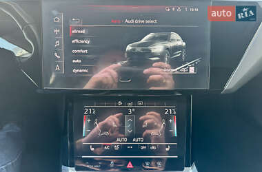 Внедорожник / Кроссовер Audi e-tron 2020 в 