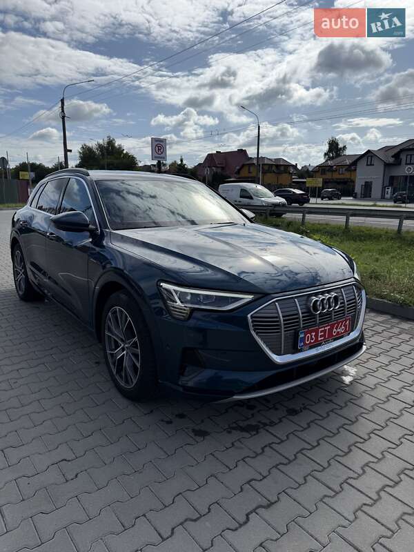 Позашляховик / Кросовер Audi e-tron 2019 в Луцьку