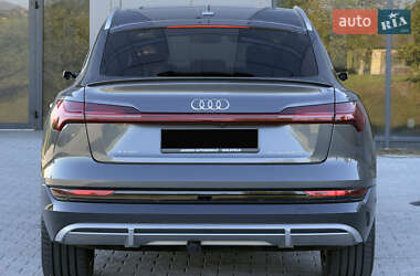 Внедорожник / Кроссовер Audi e-tron 2020 в 