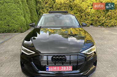 Позашляховик / Кросовер Audi e-tron 2023 в Львові
