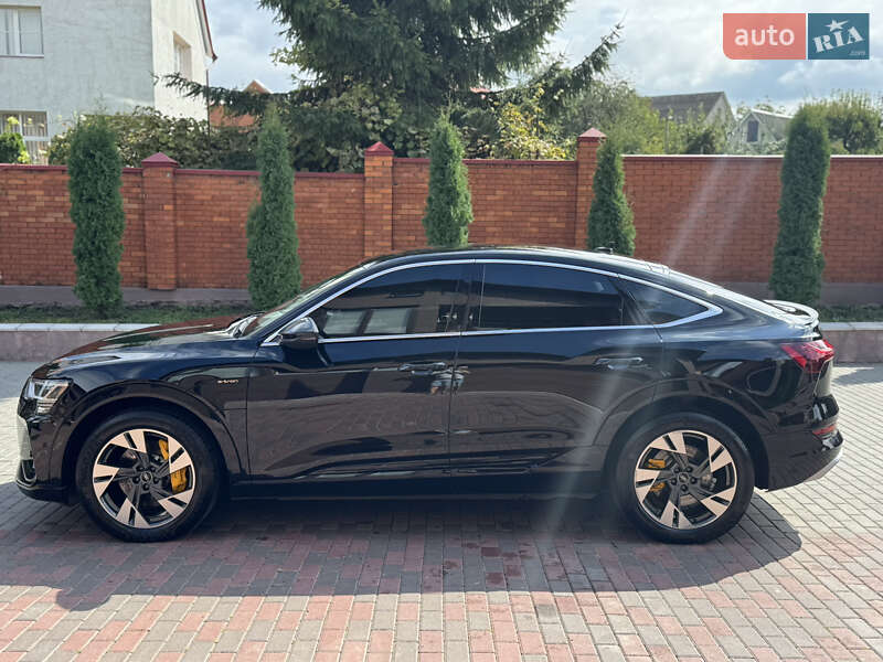 Внедорожник / Кроссовер Audi e-tron 2021 в Хмельницком