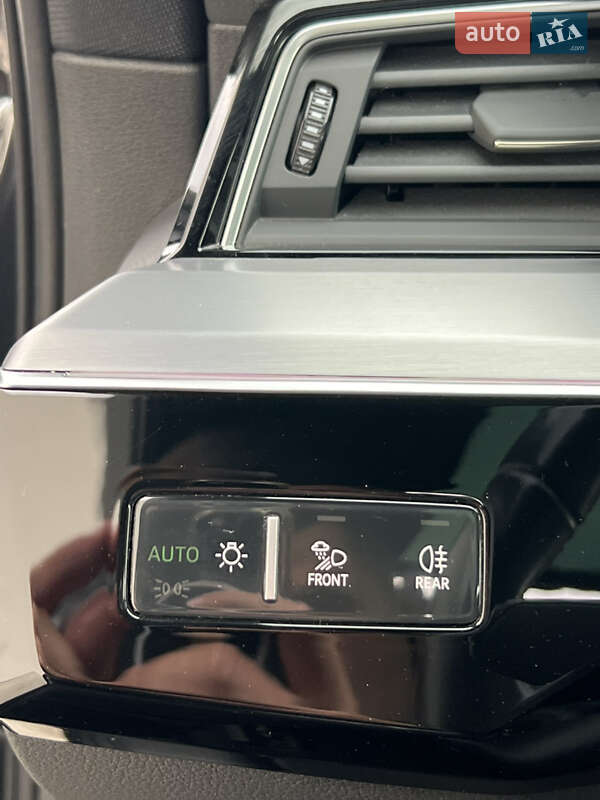 Позашляховик / Кросовер Audi e-tron 2021 в Луцьку