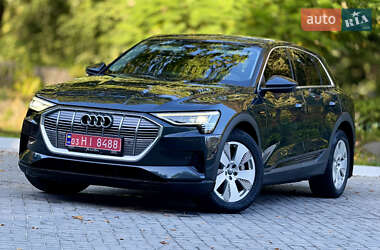 Внедорожник / Кроссовер Audi e-tron 2019 в 