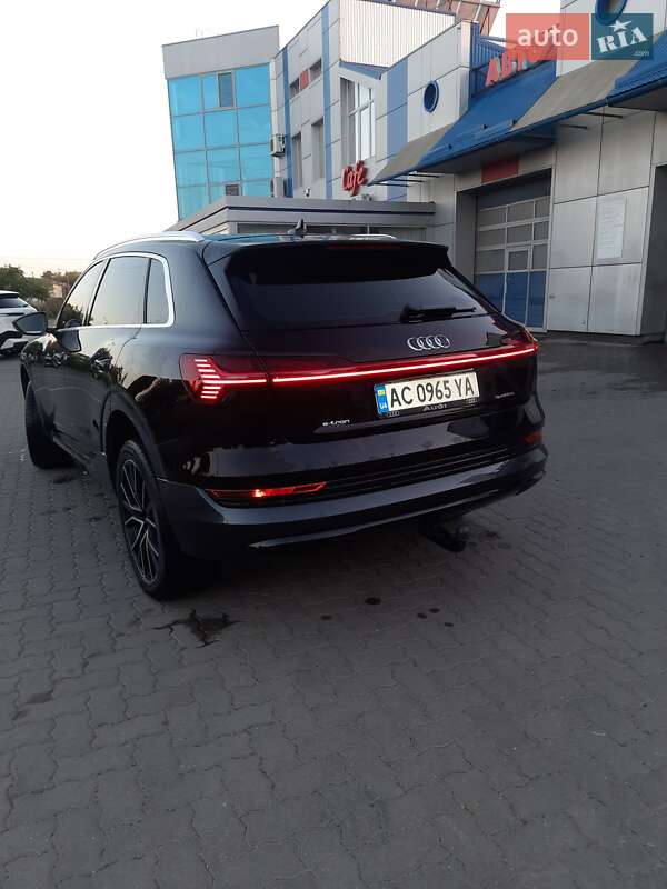 Внедорожник / Кроссовер Audi e-tron 2020 в Ковеле