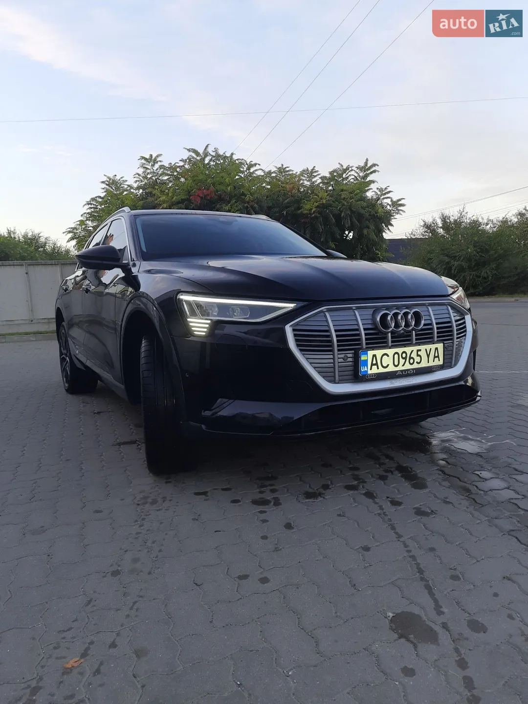 2020 Audi e-tron - фото 1