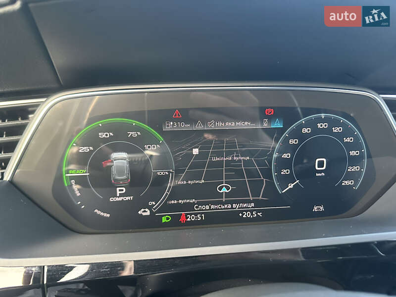Внедорожник / Кроссовер Audi e-tron 2019 в Ровно фото 68 Внедорожник / Кроссовер Audi e-tron 2019 в Ровно