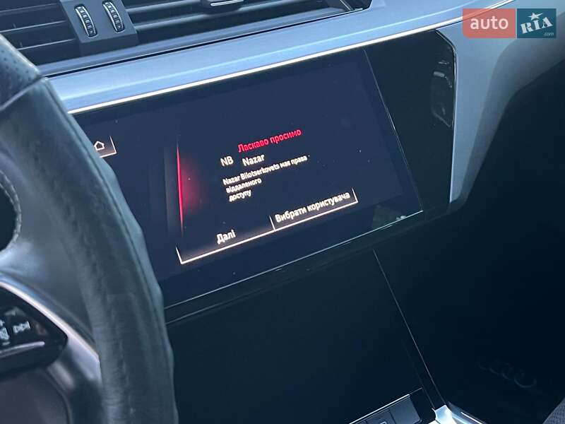Внедорожник / Кроссовер Audi e-tron 2021 в Киеве фото 35 Внедорожник / Кроссовер Audi e-tron 2021 в Киеве